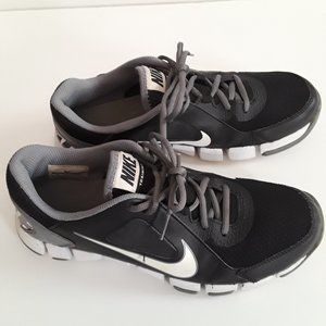 NIKE TRAINING   SIZE 8   MEN'S SNEAKERS.